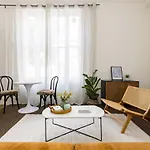 Spacious Apartment With Office & Rear Terrace
