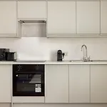 Spacious Apartment With Office & Rear Terrace