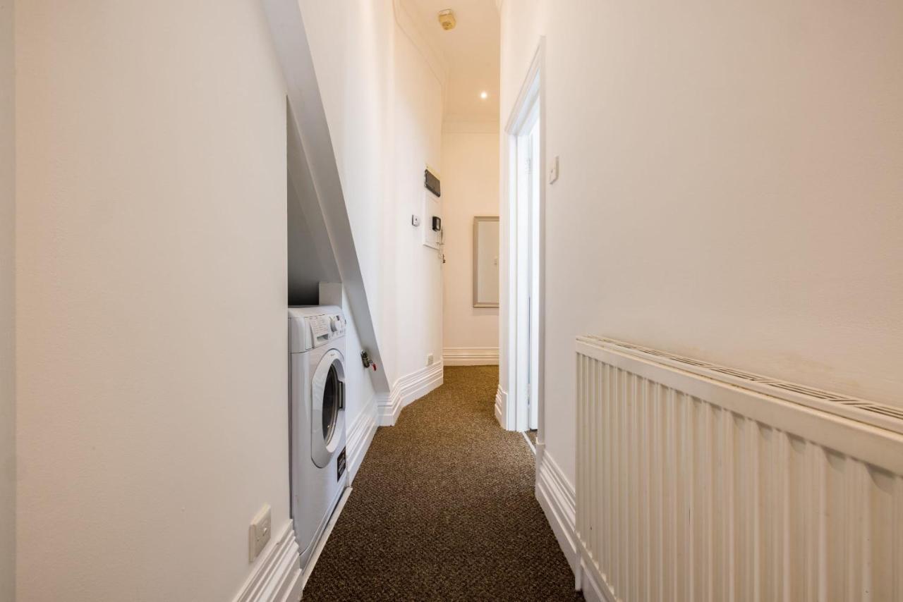 Spacious With Office & Rear Terrace *